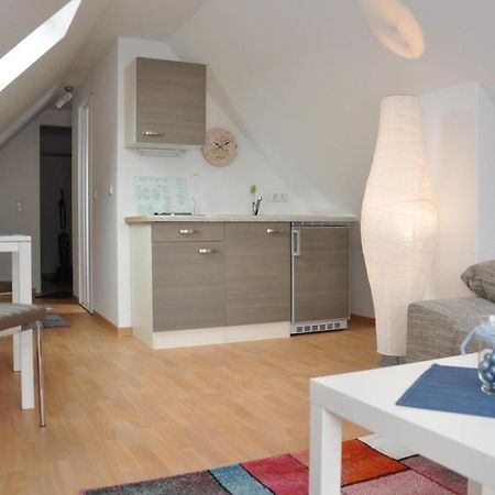Ferienhaus Müritzzauber / 1 Zimmer Dachgeschoss-Appartement Röbel Exterior foto